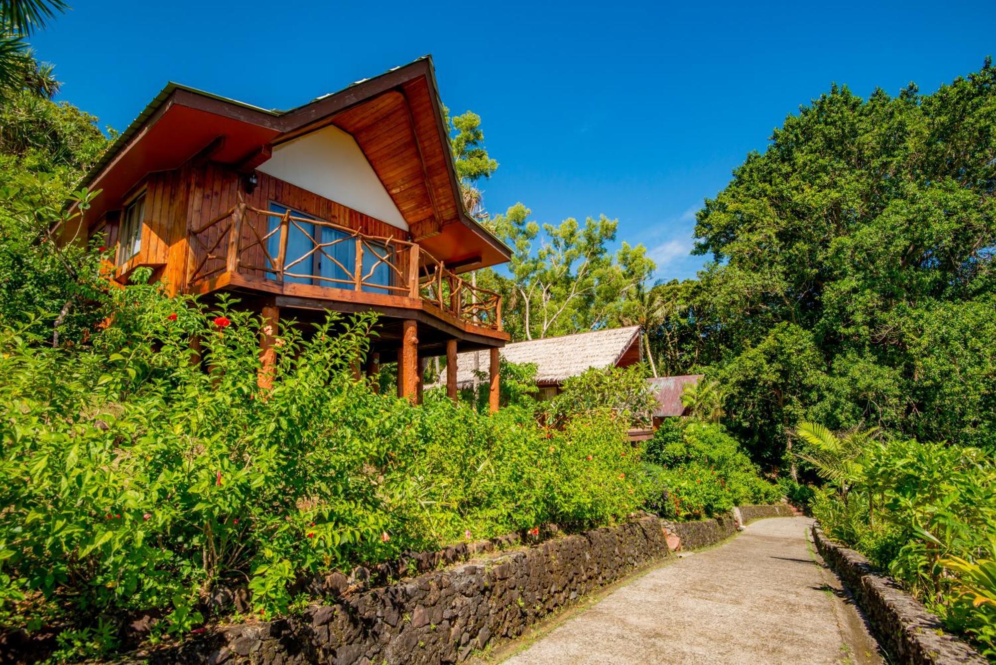 Palau Carolines Resort Koror Exterior foto