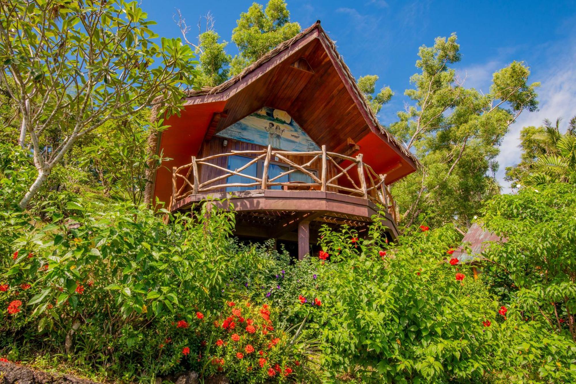 Palau Carolines Resort Koror Exterior foto
